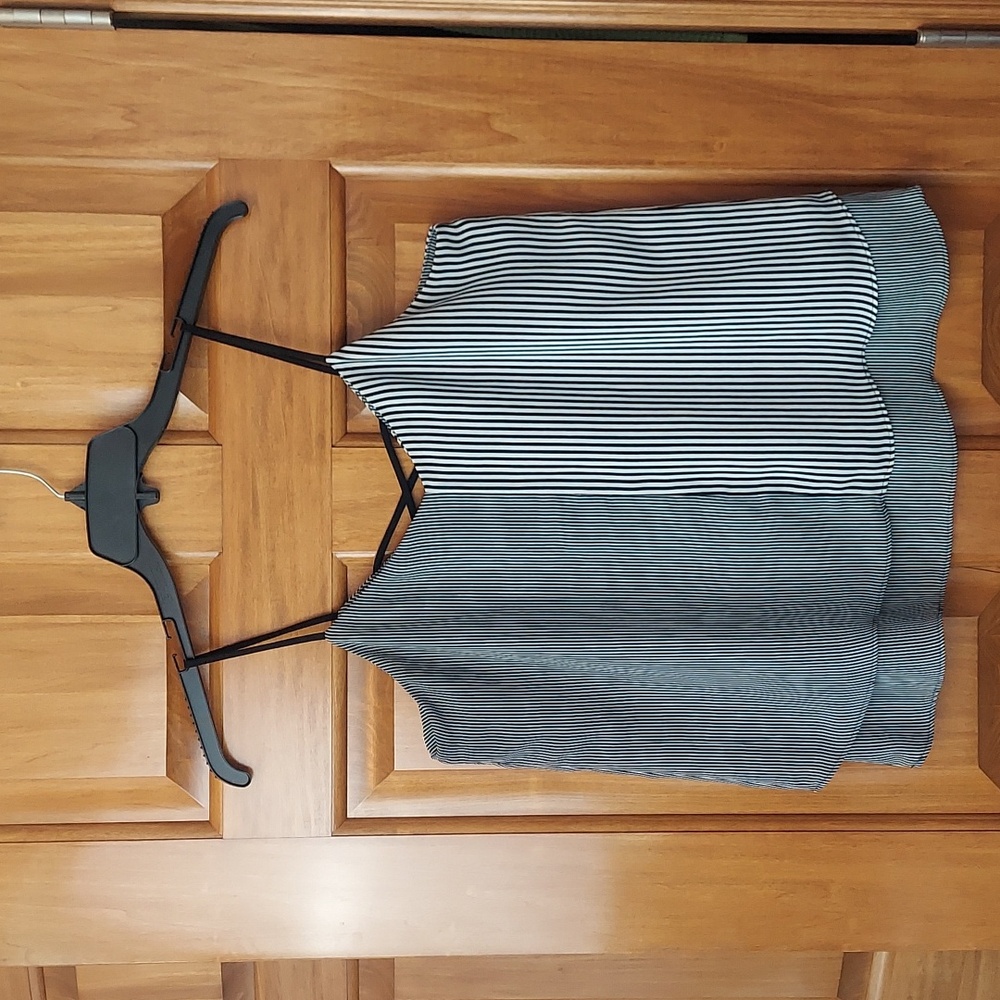 Maurices Multi Layered Striped Spaghetti Strap Camisole Tank Top Medium Like New